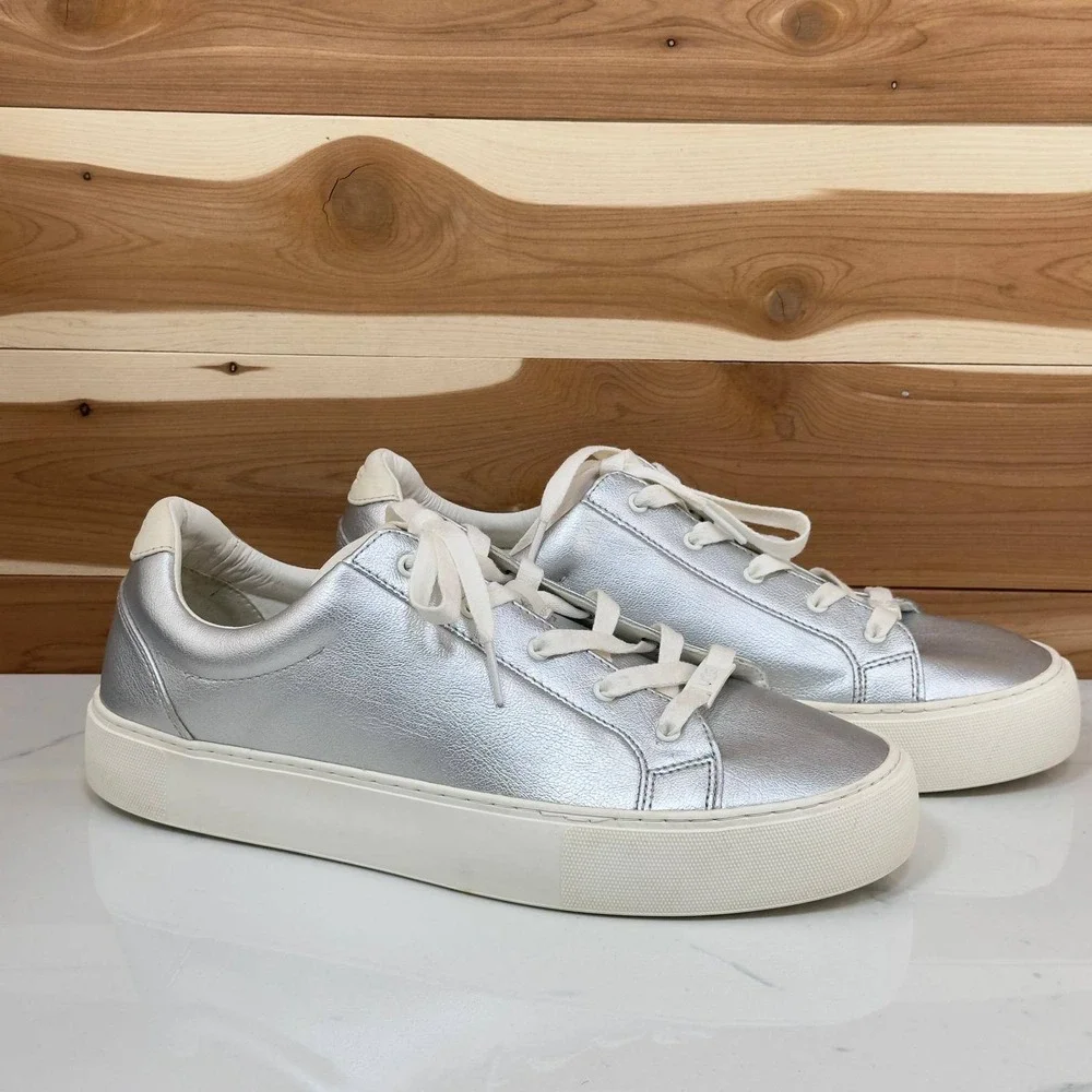 UGG Zilo Silver Metallic Leather Sneakers‎ Casual Comfort Shoes Women's Size 11
